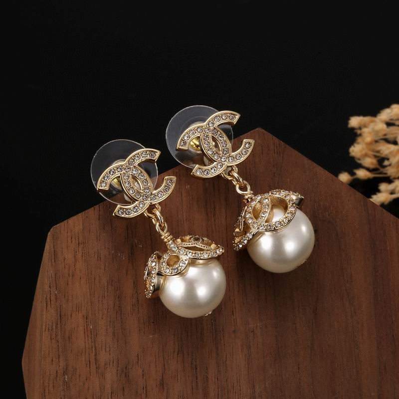 Chanel Earring 03yxs329